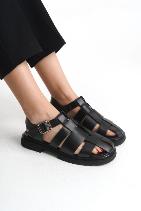 Sur Sandalet Kadın Siyah Deri Spor Sandalet M-61-Syh