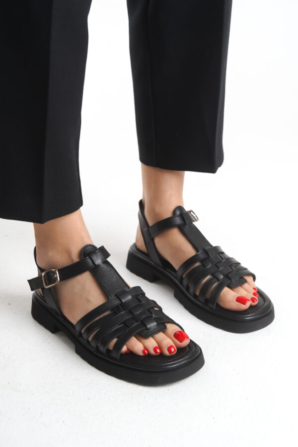 Sur Sandalet Kadın Siyah Deri Günlük Klasik Sandalet M-649-S